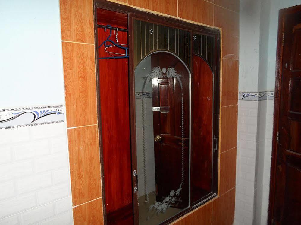 Rang Dong Hotel Mỹ Tho Exterior foto