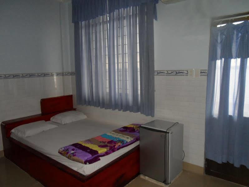 Rang Dong Hotel Mỹ Tho Exterior foto
